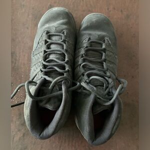 Jordan basketball shoes